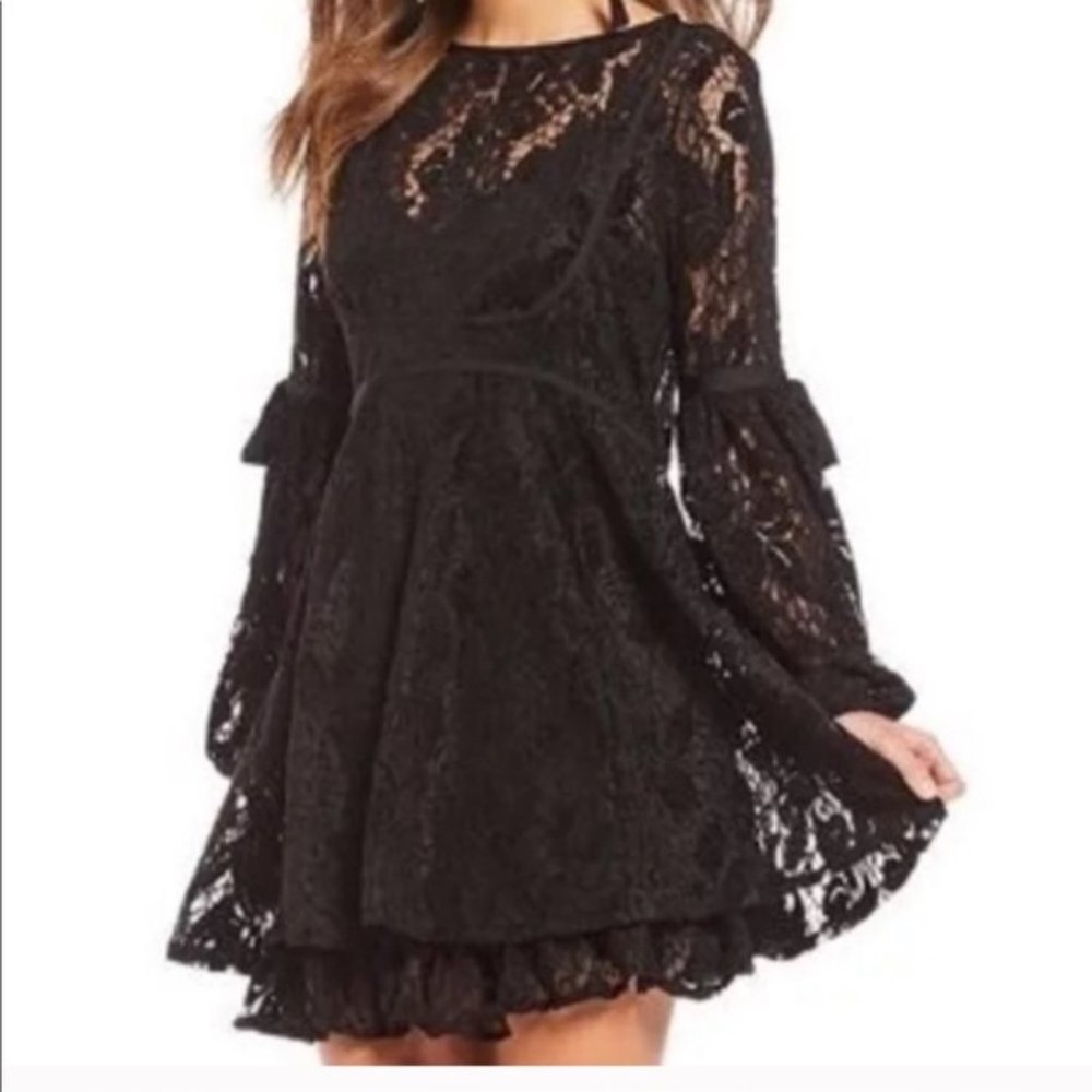 Hobo New FREE PEOPLE Ruby Lace Mini Dress sz M - Picture 1 of 8